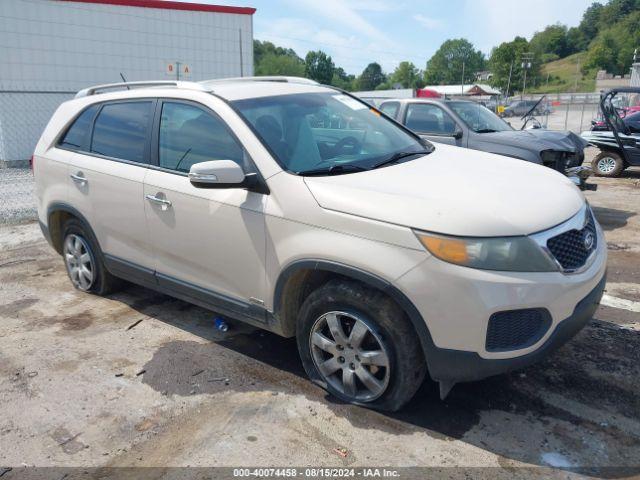  Salvage Kia Sorento