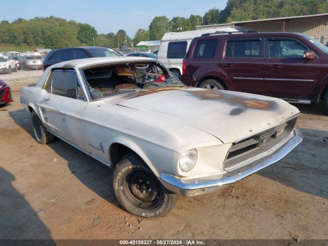  Salvage Ford Mustang