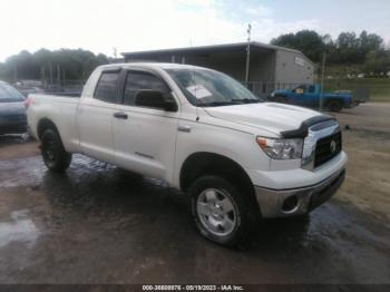  Salvage Toyota Tundra