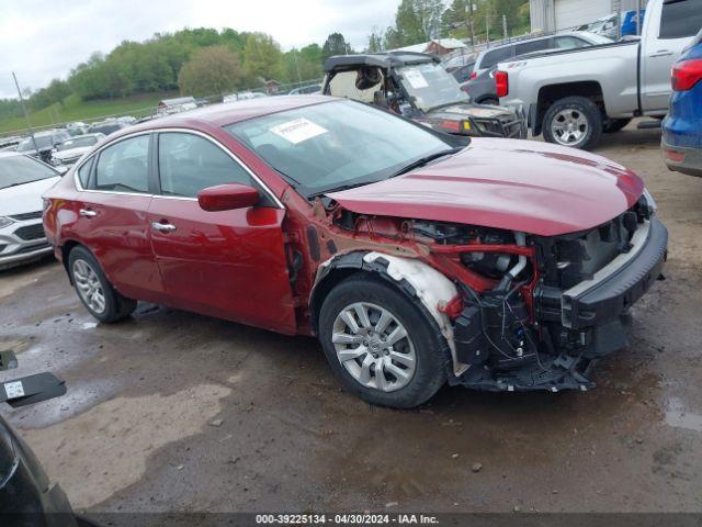  Salvage Nissan Altima