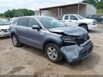  Salvage Kia Sorento