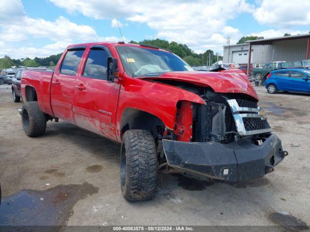  Salvage Chevrolet Silverado 2500