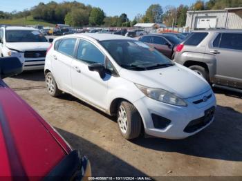  Salvage Ford Fiesta