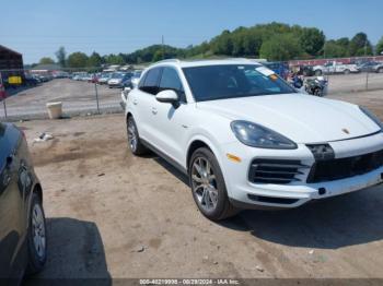  Salvage Porsche Cayenne E-hybrid