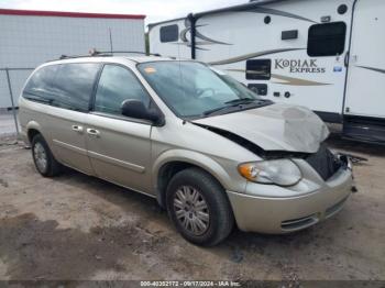  Salvage Chrysler Town & Country