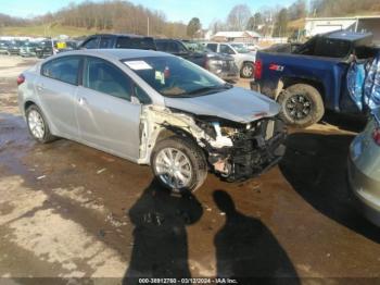  Salvage Kia Forte