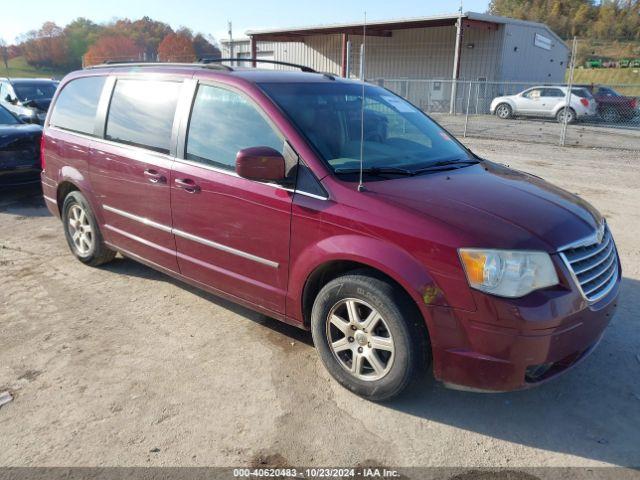  Salvage Chrysler Town & Country