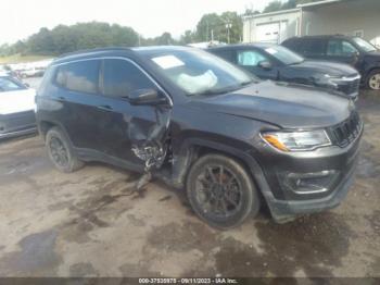  Salvage Jeep Compass