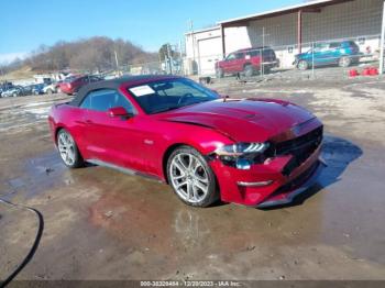  Salvage Ford Mustang