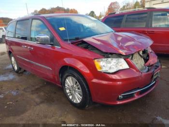  Salvage Chrysler Town & Country