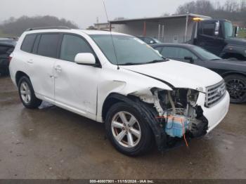  Salvage Toyota Highlander