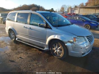  Salvage Chrysler Town & Country