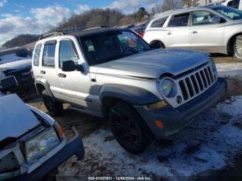  Salvage Jeep Liberty