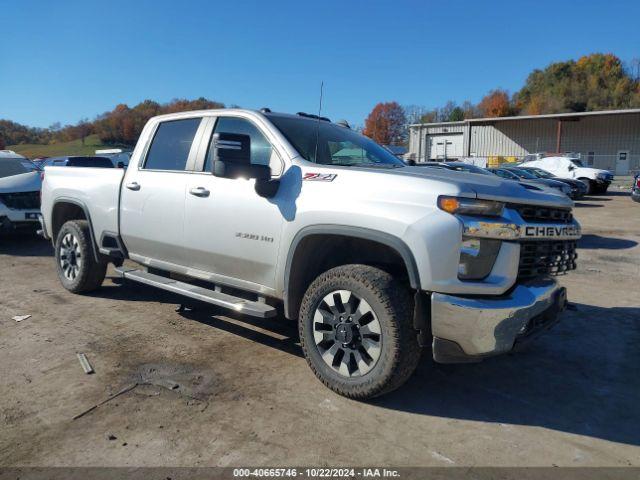  Salvage Chevrolet Silverado 2500