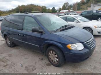  Salvage Chrysler Town & Country