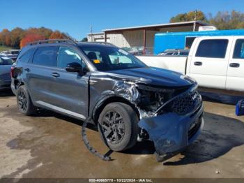  Salvage Kia Sorento