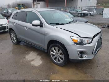  Salvage Mitsubishi Outlander