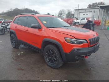  Salvage Jeep Cherokee