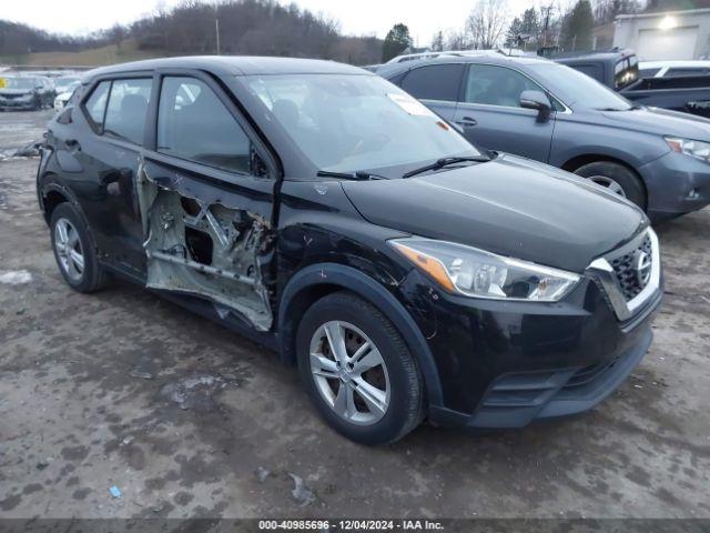  Salvage Nissan Kicks