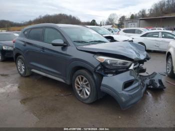  Salvage Hyundai TUCSON