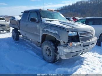  Salvage Chevrolet Silverado 2500