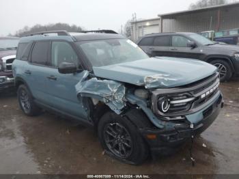  Salvage Ford Bronco