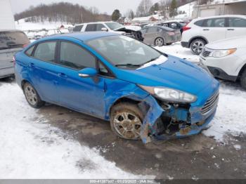  Salvage Ford Fiesta