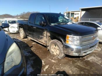  Salvage Chevrolet Silverado 1500