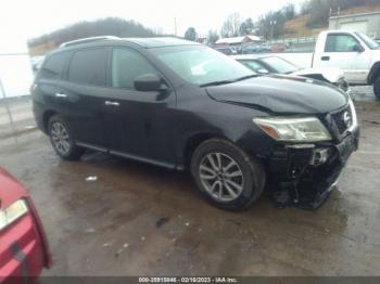  Salvage Nissan Pathfinder