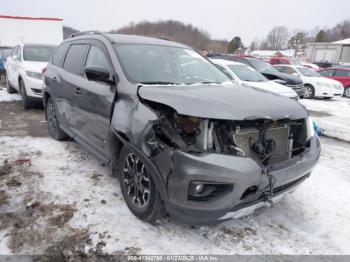  Salvage Nissan Pathfinder