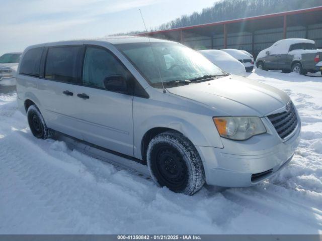  Salvage Chrysler Town & Country