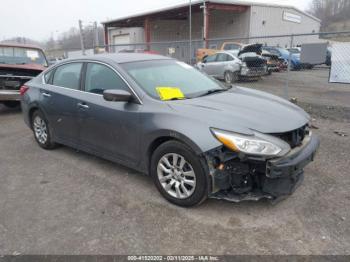  Salvage Nissan Altima