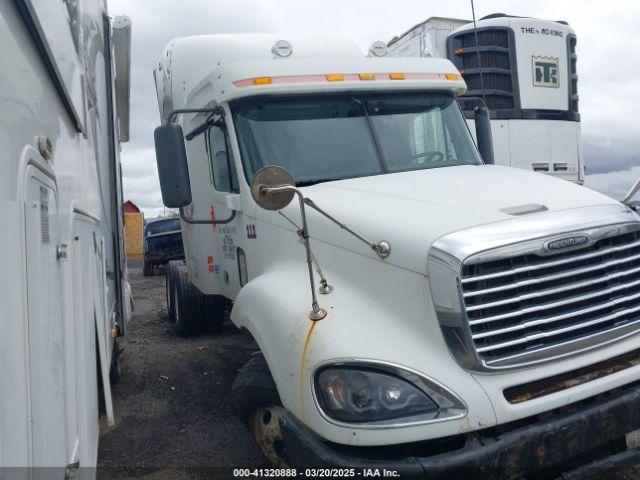  Salvage Freightliner Columbia