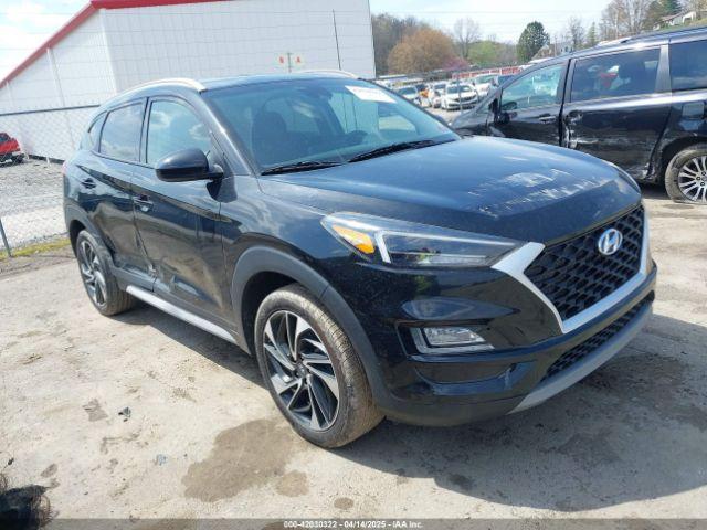  Salvage Hyundai TUCSON