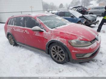  Salvage Volkswagen Golf