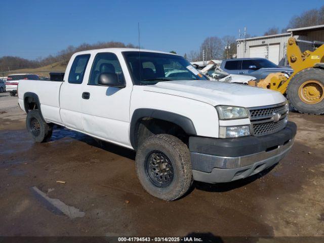  Salvage Chevrolet Silverado 2500