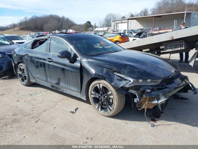  Salvage Kia K5