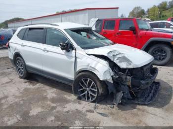  Salvage Volkswagen Tiguan