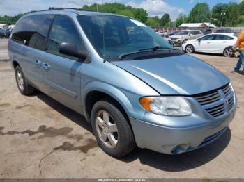  Salvage Dodge Grand Caravan
