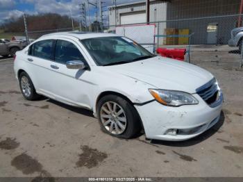 Salvage Chrysler 200