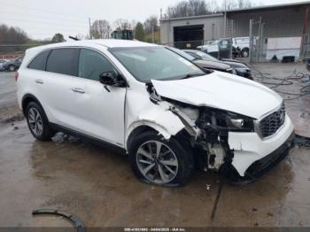  Salvage Kia Sorento