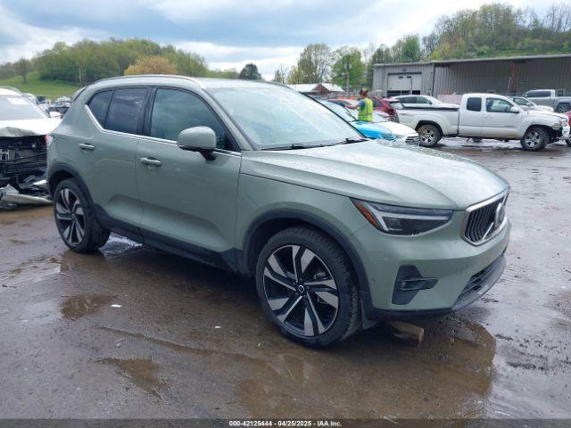  Salvage Volvo XC40