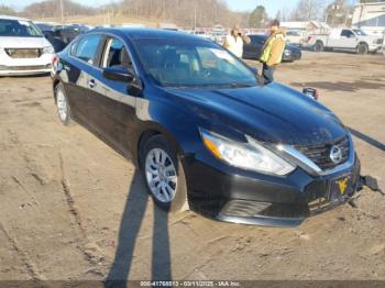  Salvage Nissan Altima