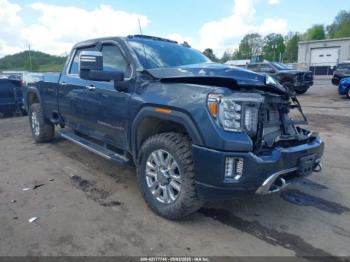  Salvage General Motors Sierra 2500HD