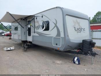  Salvage Highland Ridge Rv Light Series M-272rl