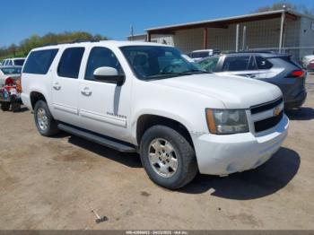  Salvage Chevrolet Suburban 1500