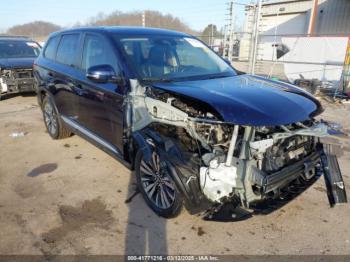  Salvage Mitsubishi Outlander