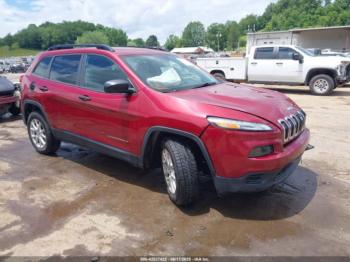  Salvage Jeep Cherokee