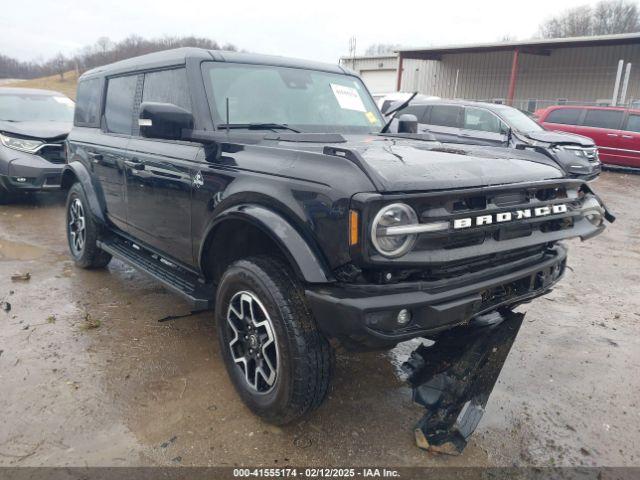  Salvage Ford Bronco