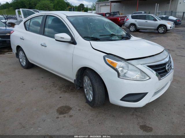  Salvage Nissan Versa